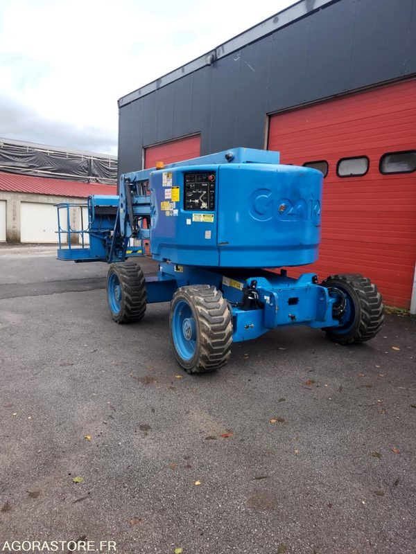 Nacelle genie z45 25 - Személyemelő: 2 kép. Nacelle genie z45 25 - Személyemelő: 2 kép.