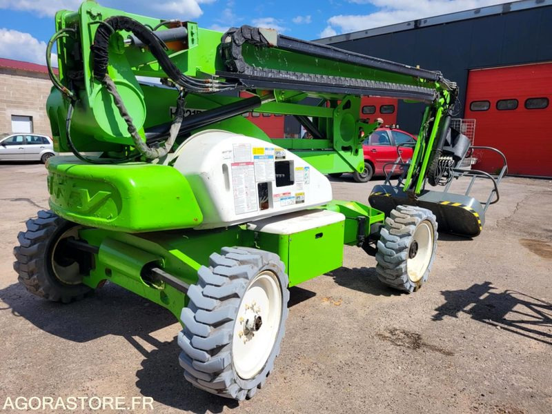 Nacelle nifty hr21 - Személyemelő: 1 kép. Nacelle nifty hr21 - Személyemelő: 1 kép.