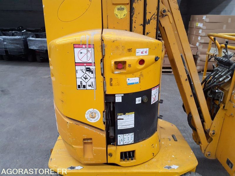 Nacelles à mât vertical GROVE TOUCAN 861 - Emelő: 2 kép. Nacelles à mât vertical GROVE TOUCAN 861 - Emelő: 2 kép.