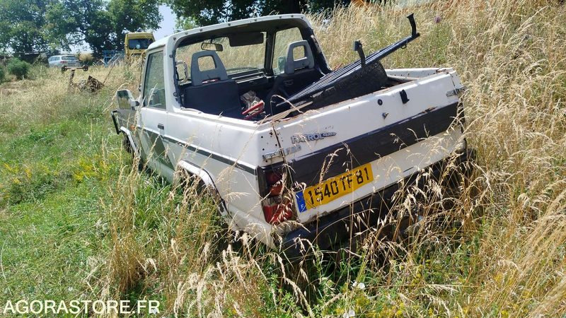 Nissan Ky260 patrol -1990 - 193117km - Terepjáró/ SUV: 4 kép. Nissan Ky260 patrol -1990 - 193117km - Terepjáró/ SUV: 4 kép.