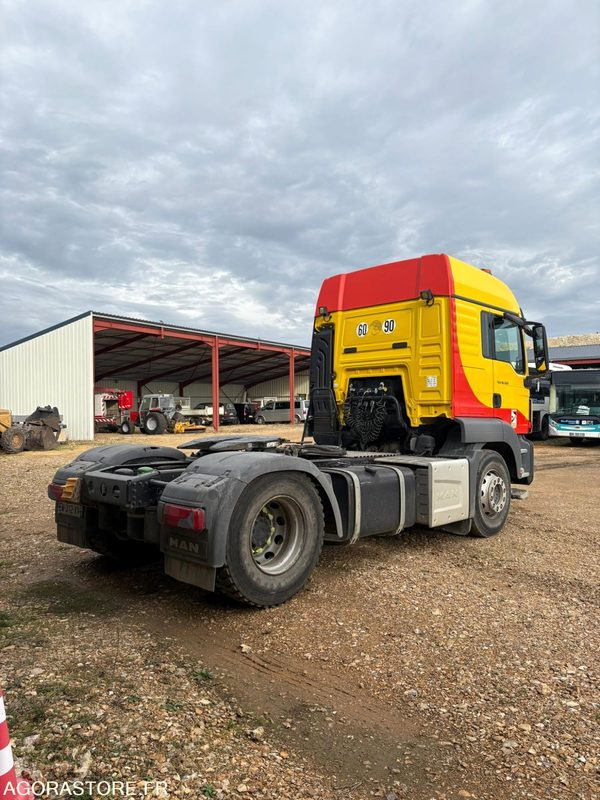 MAN TGB - 2018 - 273525 kms - Nyergesvontató: 5 kép. MAN TGB - 2018 - 273525 kms - Nyergesvontató: 5 kép.