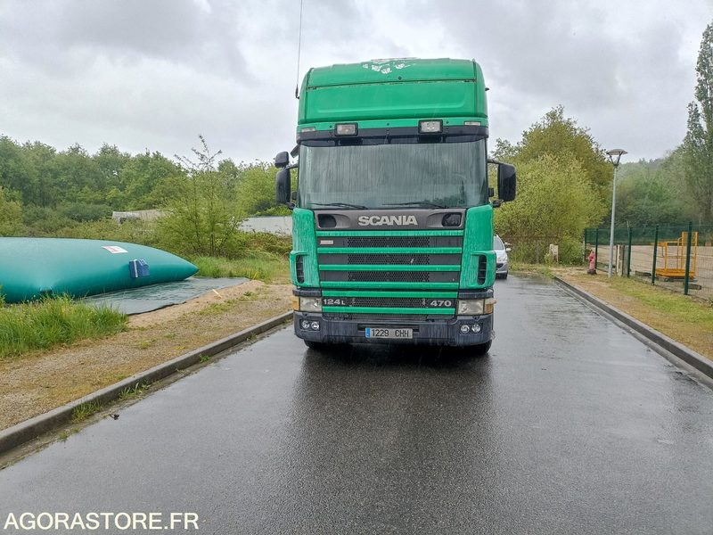 Scania 124l 2003 789689km - Nyergesvontató: 1 kép. Scania 124l 2003 789689km - Nyergesvontató: 1 kép.