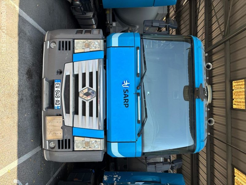 TRACTEUR RENAULT MAGNUM 2007 PAV HUWER EV848AQ (VENTE UNIQUEMENT EXPORT) - Nyergesvontató: 2 kép. TRACTEUR RENAULT MAGNUM 2007 PAV HUWER EV848AQ (VENTE UNIQUEMENT EXPORT) - Nyergesvontató: 2 kép.