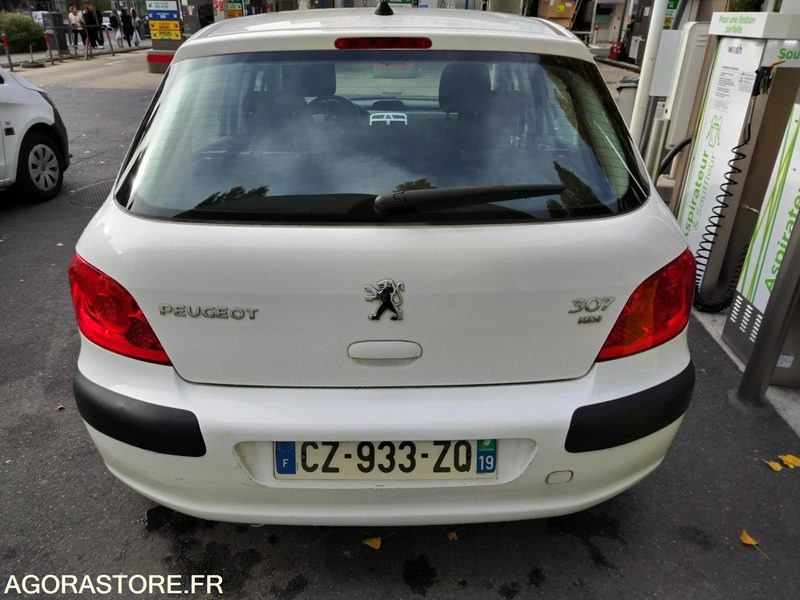 PEUGEOT 307 - 1.6 Diésel 190 285 KM - MONTREUIL (93) - Autó: 2 kép. PEUGEOT 307 - 1.6 Diésel 190 285 KM - MONTREUIL (93) - Autó: 2 kép.