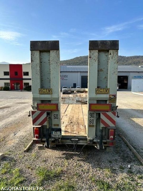 PORTE ENGINS ACTM CU23T - 2012 - Pótkocsi mélybölcsős: 4 kép. PORTE ENGINS ACTM CU23T - 2012 - Pótkocsi mélybölcsős: 4 kép.