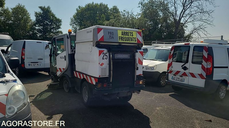 PRO 154 - CITYCAT 2020 - 47019KM - 2010 - Kerti gépek: 3 kép. PRO 154 - CITYCAT 2020 - 47019KM - 2010 - Kerti gépek: 3 kép.