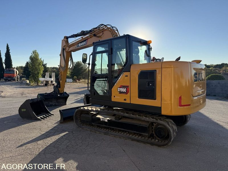 Pelle SANY SY95C - 500Heures - 2023 - Kotrógép: 3 kép. Pelle SANY SY95C - 500Heures - 2023 - Kotrógép: 3 kép.