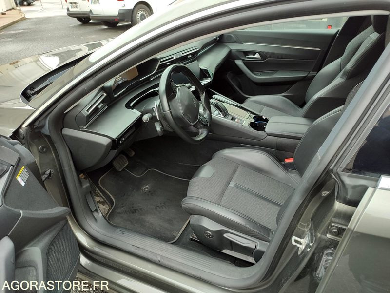 Peugeot 508 HDI ALLURE 160 CV EAT8 - Autó: 5 kép. Peugeot 508 HDI ALLURE 160 CV EAT8 - Autó: 5 kép.