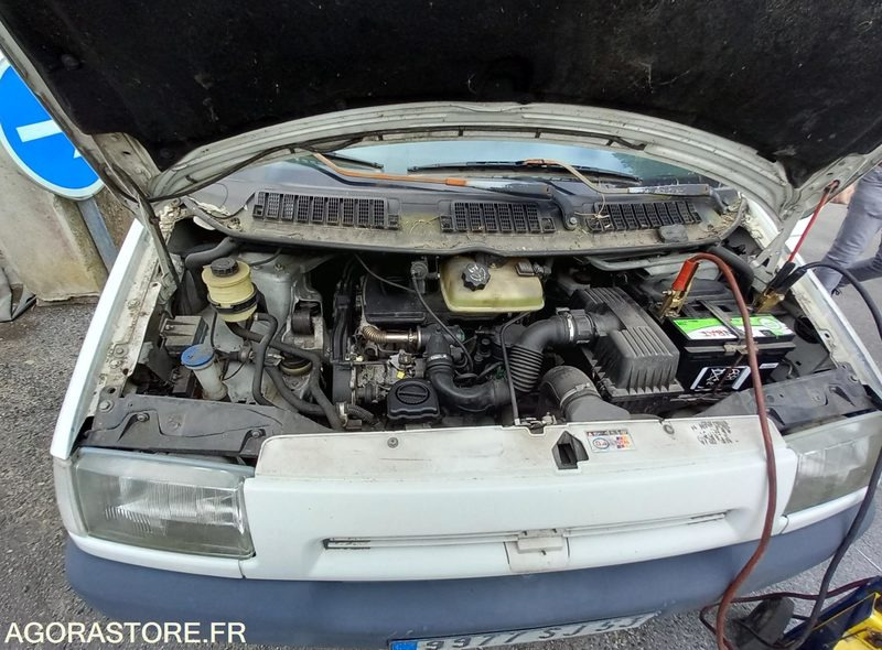 Peugeot Expert 9977SJ53 - Kis furgon: 5 kép. Peugeot Expert 9977SJ53 - Kis furgon: 5 kép.