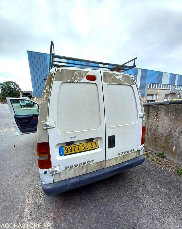 Peugeot Expert 9977SJ53 - Kis furgon: 4 kép. Peugeot Expert 9977SJ53 - Kis furgon: 4 kép.