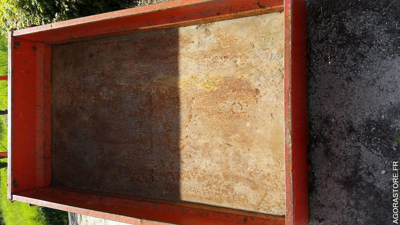 REMORQUE POUR TRACTEUR DE MARQUE DEVES BASCULANTE - Mezőgazdasági pótkocsi: 3 kép. REMORQUE POUR TRACTEUR DE MARQUE DEVES BASCULANTE - Mezőgazdasági pótkocsi: 3 kép.