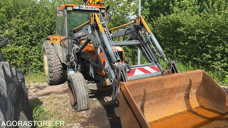 RENAULT 850 MI 2 - 1992 - 7219H - Traktor: 2 kép. RENAULT 850 MI 2 - 1992 - 7219H - Traktor: 2 kép.