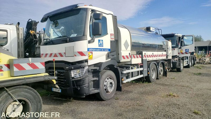RENAULT C380 - 2015 - 56483 KM - Tartályos teherautó: 1 kép. RENAULT C380 - 2015 - 56483 KM - Tartályos teherautó: 1 kép.