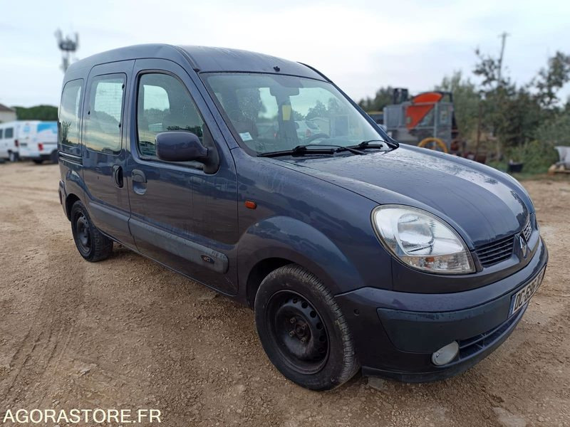 RENAULT KANGOO 1.5 DCI - 2003 - 227000KMS - Autó: 1 kép. RENAULT KANGOO 1.5 DCI - 2003 - 227000KMS - Autó: 1 kép.