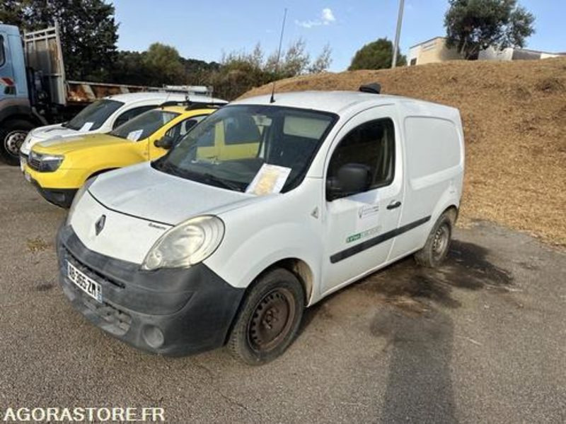 RENAULT KANGOO - 2009 - 170664KM - AB365ZR - Kis furgon: 2 kép. RENAULT KANGOO - 2009 - 170664KM - AB365ZR - Kis furgon: 2 kép.