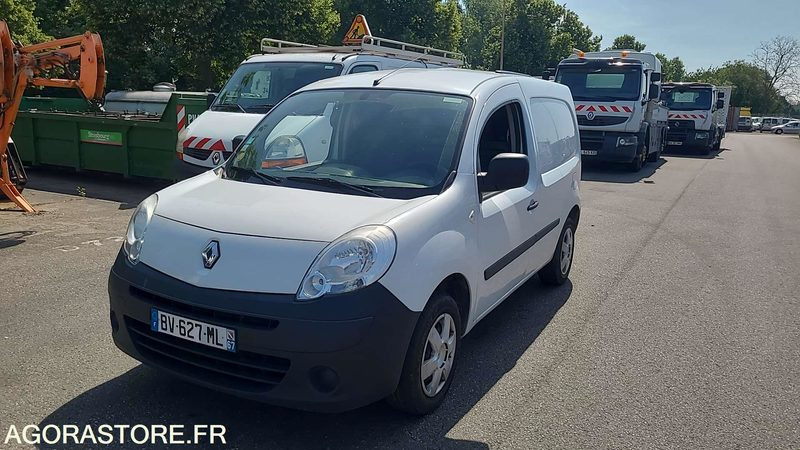 RENAULT KANGOO - 2011 - 81107KM - BV-627-ML - Kis furgon: 2 kép. RENAULT KANGOO - 2011 - 81107KM - BV-627-ML - Kis furgon: 2 kép.