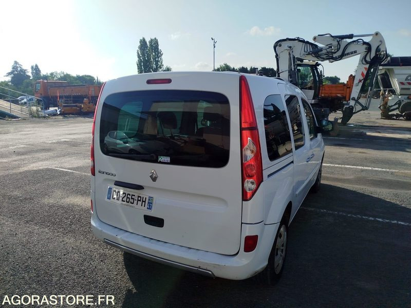 RENAULT KANGOO - 2013 - 190813 KM - Kis furgon: 4 kép. RENAULT KANGOO - 2013 - 190813 KM - Kis furgon: 4 kép.