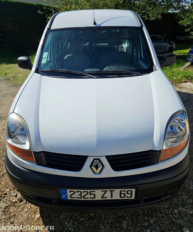 RENAULT KANGOO 2325 ZT 69 - Furgon: 2 kép. RENAULT KANGOO 2325 ZT 69 - Furgon: 2 kép.