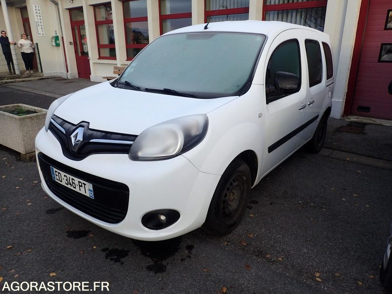 RENAULT KANGOO 5 PLACES - Autó: 3 kép. RENAULT KANGOO 5 PLACES - Autó: 3 kép.
