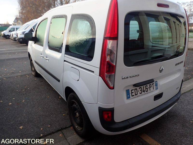 RENAULT KANGOO 5 PLACES - Autó: 2 kép. RENAULT KANGOO 5 PLACES - Autó: 2 kép.