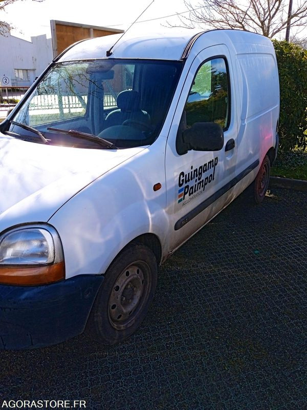 RENAULT KANGOO - Kis furgon: 5 kép. RENAULT KANGOO - Kis furgon: 5 kép.