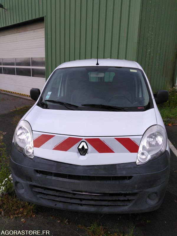 RENAULT KANGOO - Kis furgon: 1 kép. RENAULT KANGOO - Kis furgon: 1 kép.