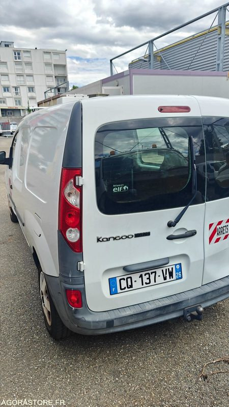 RENAULT KANGOO MAXI - CQ-137-VW - Kis furgon: 4 kép. RENAULT KANGOO MAXI - CQ-137-VW - Kis furgon: 4 kép.