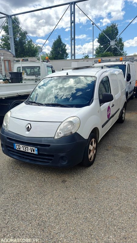 RENAULT KANGOO MAXI - CQ-137-VW - Kis furgon: 1 kép. RENAULT KANGOO MAXI - CQ-137-VW - Kis furgon: 1 kép.