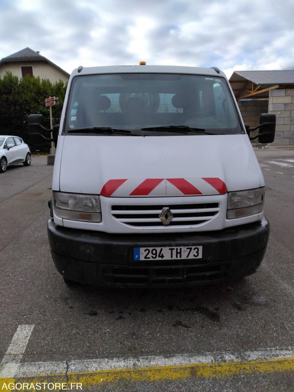 RENAULT MASCOTT BENNE - Platós kisteherautó, Duplakabinos kisteherautó: 3 kép. RENAULT MASCOTT BENNE - Platós kisteherautó, Duplakabinos kisteherautó: 3 kép.