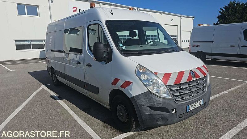 RENAULT MASTER - 2012 / 226185KM (CH220VG) - Furgon: 2 kép. RENAULT MASTER - 2012 / 226185KM (CH220VG) - Furgon: 2 kép.