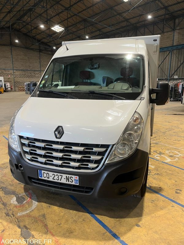 RENAULT MASTER - 2013 - 130914 Kms - Furgon: 1 kép. RENAULT MASTER - 2013 - 130914 Kms - Furgon: 1 kép.