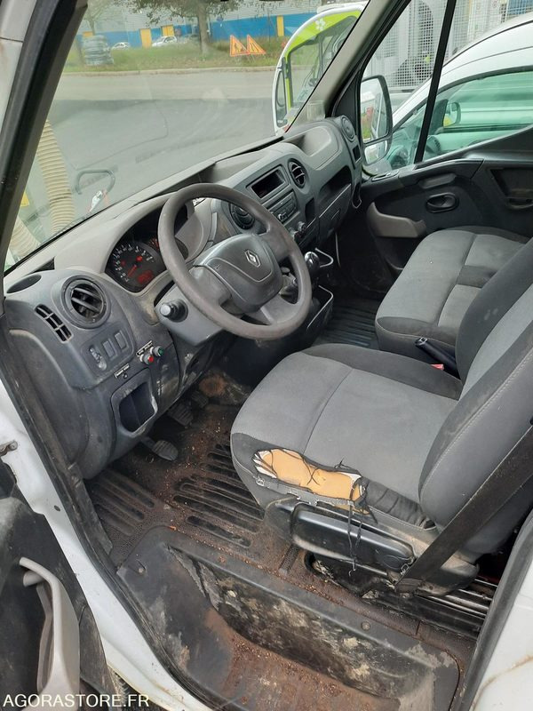RENAULT MASTER - 2013 - 50449KM - Furgon: 5 kép. RENAULT MASTER - 2013 - 50449KM - Furgon: 5 kép.