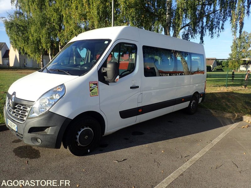 RENAULT MASTER BUS 17 PLACES - 130060 kms 2019 - Minibusz, Kisbusz: 1 kép. RENAULT MASTER BUS 17 PLACES - 130060 kms 2019 - Minibusz, Kisbusz: 1 kép.