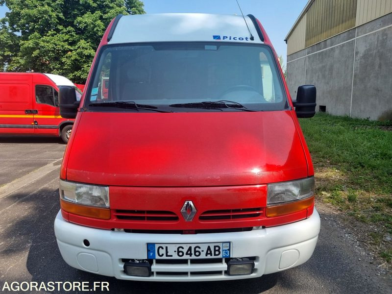 RENAULT MASTER L2H2 - CL 646 AB - 118636 Kms - Furgon: 1 kép. RENAULT MASTER L2H2 - CL 646 AB - 118636 Kms - Furgon: 1 kép.