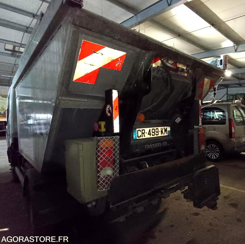 RENAULT MAXITY MINI-BENNE 198000kms 2013 - Billenőplatós kisteherautó: 5 kép. RENAULT MAXITY MINI-BENNE 198000kms 2013 - Billenőplatós kisteherautó: 5 kép.