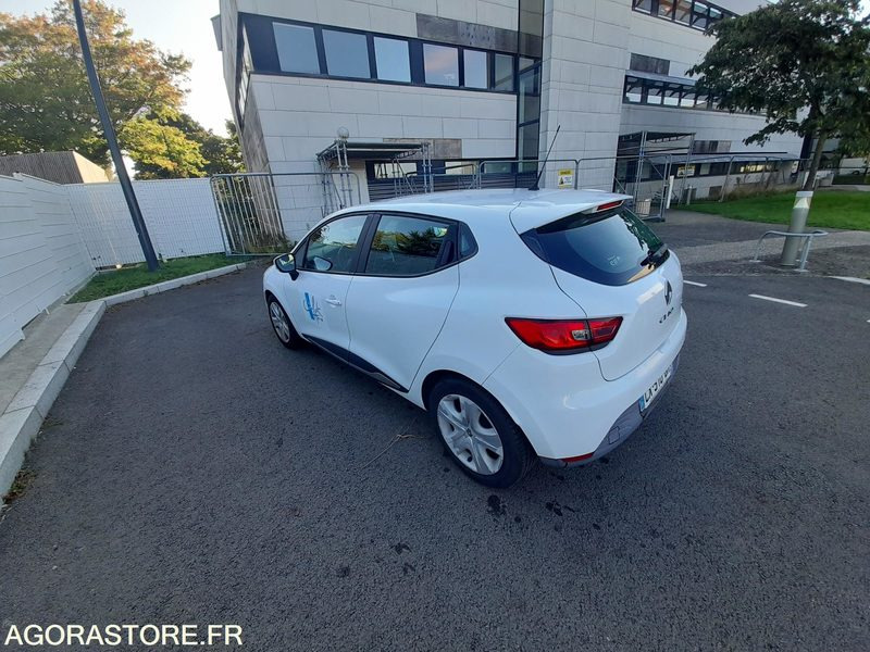 Renault - Clio - 2013 - 160098KM - Autó: 4 kép. Renault - Clio - 2013 - 160098KM - Autó: 4 kép.