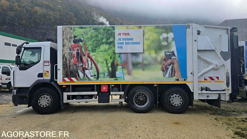 Renault D25 Wide BOM - EA913FS - Szemetesautó: 3 kép. Renault D25 Wide BOM - EA913FS - Szemetesautó: 3 kép.