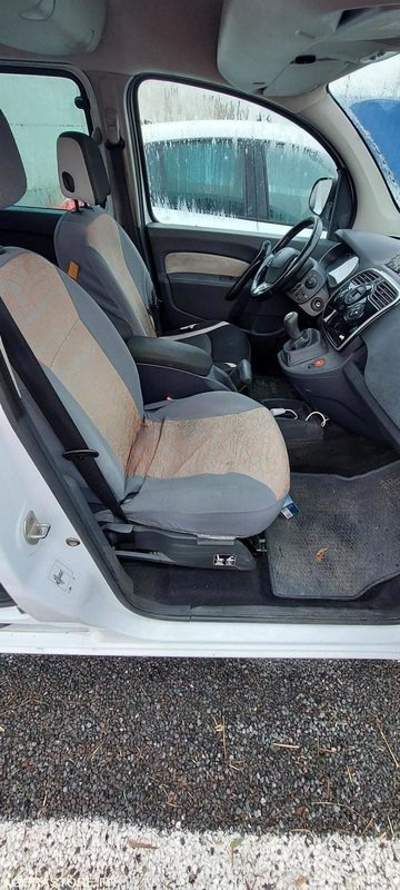 Renault Kangoo - 2013 - 284004kms - Autó: 5 kép. Renault Kangoo - 2013 - 284004kms - Autó: 5 kép.