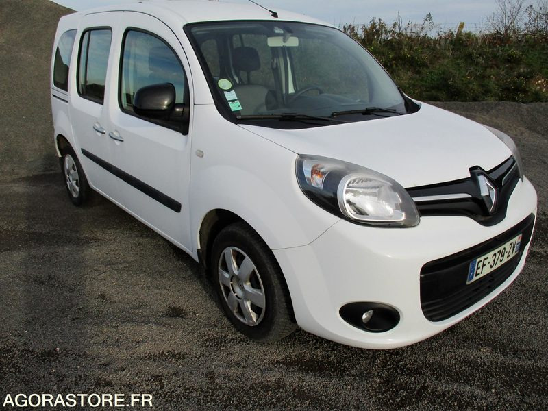 Renault Kangoo - 2016 - 74262 kms - Autó: 2 kép. Renault Kangoo - 2016 - 74262 kms - Autó: 2 kép.