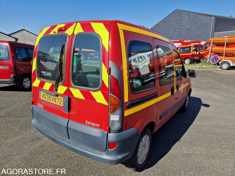 Renault Kangoo - 4038VN72 - Autó: 3 kép. Renault Kangoo - 4038VN72 - Autó: 3 kép.