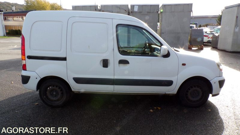 Renault Kangoo AL-786-PG (BP) - Kis furgon: 4 kép. Renault Kangoo AL-786-PG (BP) - Kis furgon: 4 kép.