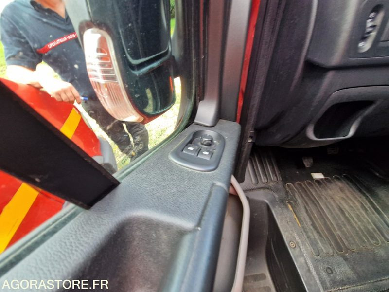 Renault Master - 2012 - 288136- CT082NL - Furgon: 5 kép. Renault Master - 2012 - 288136- CT082NL - Furgon: 5 kép.