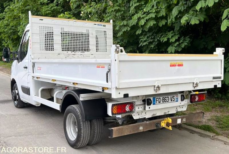 Renault Master Benne basculante R3500RJ 2020 - 60785KM - Billenőplatós kisteherautó: 4 kép. Renault Master Benne basculante R3500RJ 2020 - 60785KM - Billenőplatós kisteherautó: 4 kép.