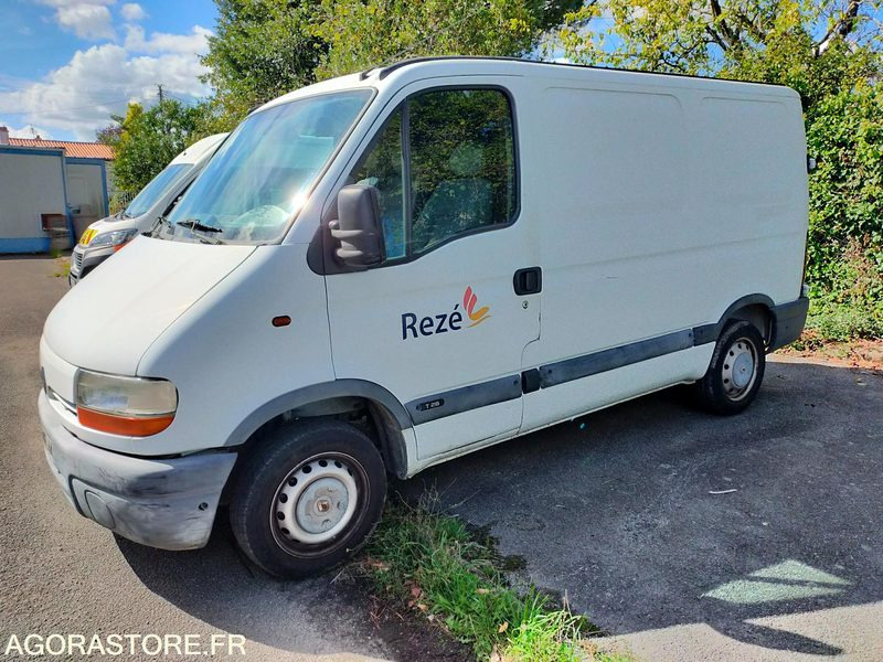 Renault Master DCI - Furgon: 4 kép. Renault Master DCI - Furgon: 4 kép.
