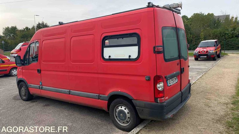 Renault Master dci 120 - 30/09/2009 - Furgon: 3 kép. Renault Master dci 120 - 30/09/2009 - Furgon: 3 kép.