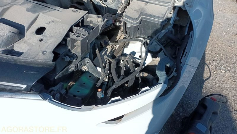 Renault Megane - 2019 - 201488kms - FH-211-ER - Autó: 4 kép. Renault Megane - 2019 - 201488kms - FH-211-ER - Autó: 4 kép.