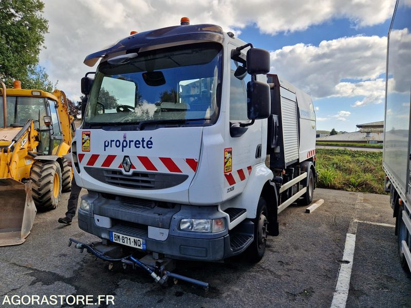 Renault Midlum -2011 - 85714 - BM871NQ - Utcaseprő gép: 1 kép. Renault Midlum -2011 - 85714 - BM871NQ - Utcaseprő gép: 1 kép.