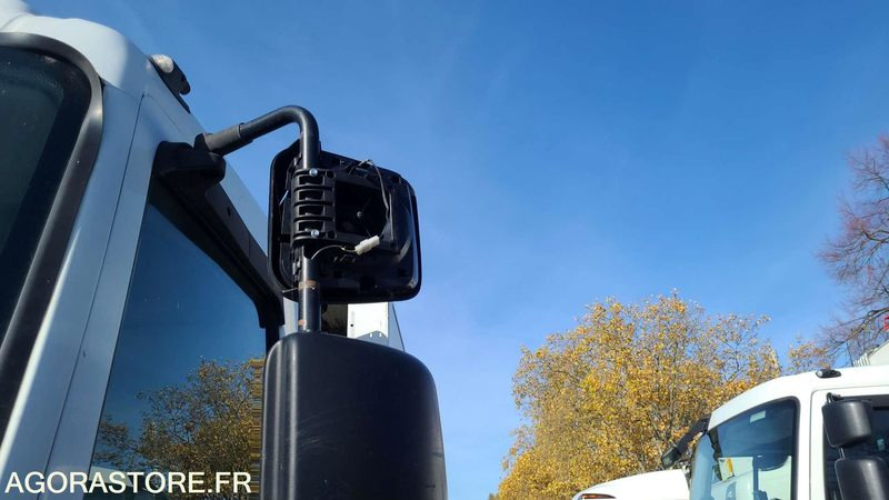 Renault Midlum 240 - 2009 - 196541kms - 156BFD67 - Szemetesautó: 4 kép. Renault Midlum 240 - 2009 - 196541kms - 156BFD67 - Szemetesautó: 4 kép.