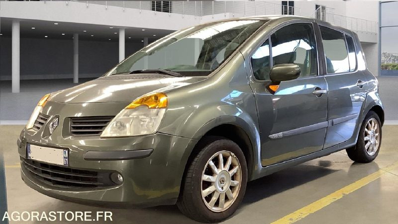 Renault Modus 1.6 16V LUXE PRIVILÈGE - Autó: 1 kép. Renault Modus 1.6 16V LUXE PRIVILÈGE - Autó: 1 kép.