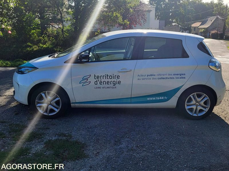 Renault Zoé 70265 kms FD266AT - Autó: 2 kép. Renault Zoé 70265 kms FD266AT - Autó: 2 kép.